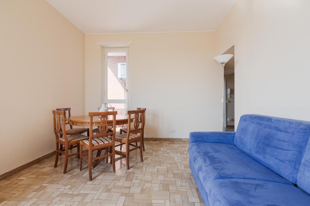 Milano - Roomy Apartment 300 M From M3 Affori Fn! Buitenkant foto