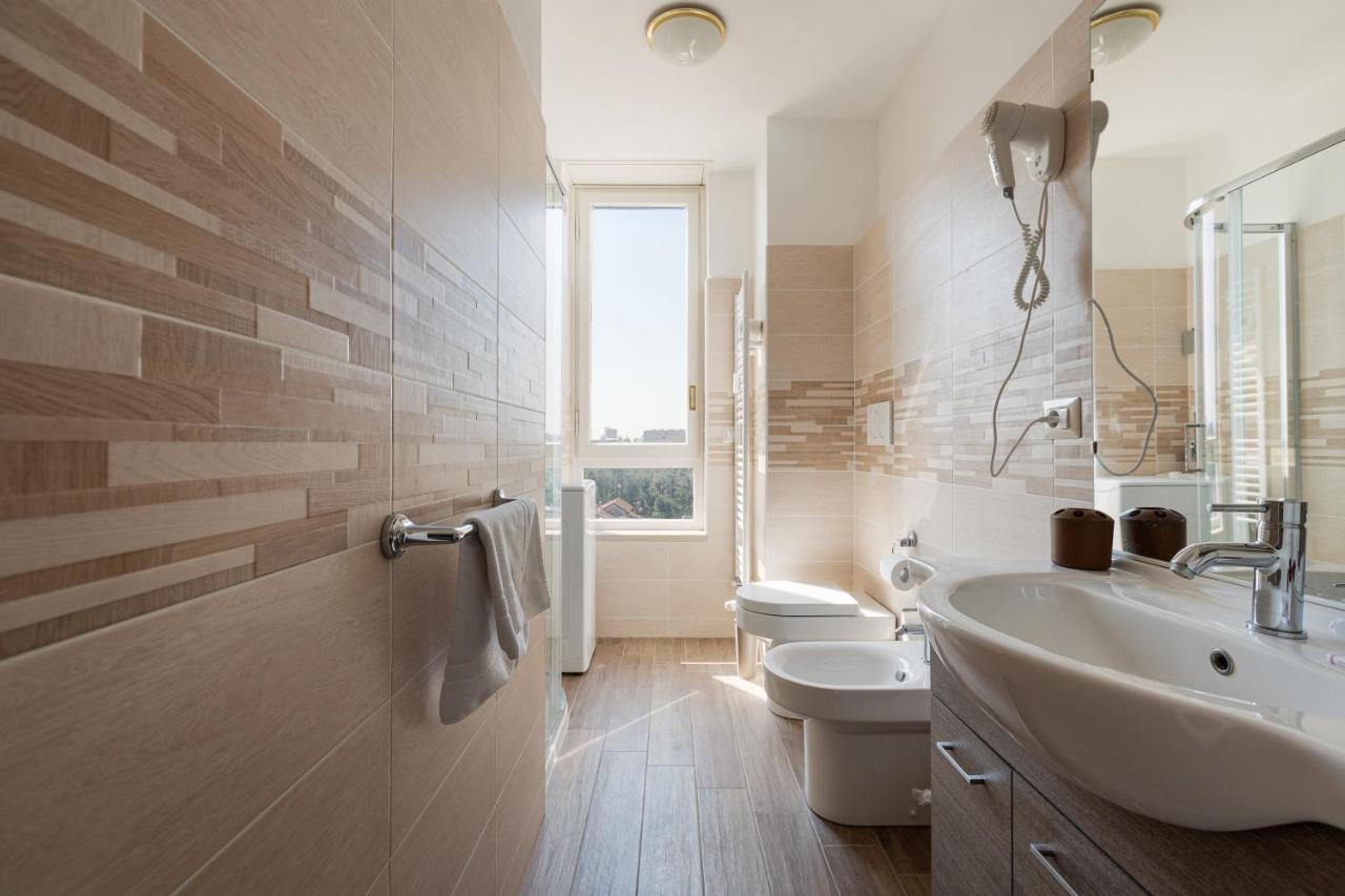 Milano - Roomy Apartment 300 M From M3 Affori Fn! Buitenkant foto